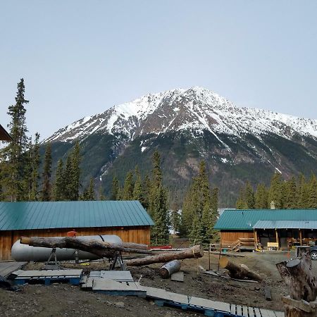 Iskut Red Goat Lodge المظهر الخارجي الصورة