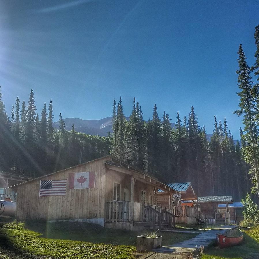 Iskut Red Goat Lodge المظهر الخارجي الصورة